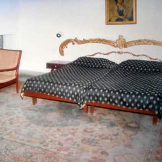 Lauries Hotel, Agra 2